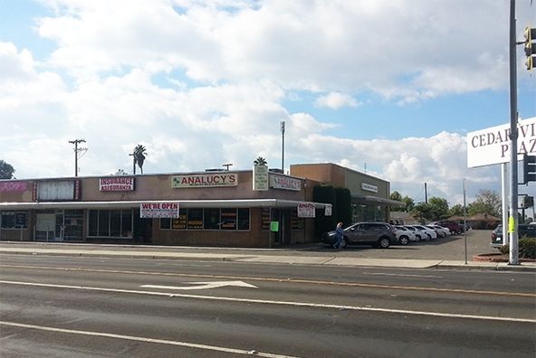 Retail Space Available on SWC of Clinton/Cedar in Fresno, CA: 4122 E Clinton Avenue, Fresno, CA 93703